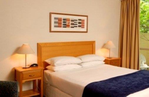 Aparthotel Soya On Davis 4*
